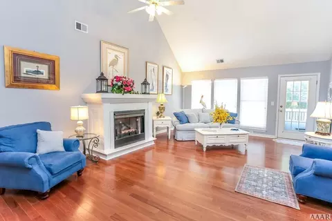 135 E Canvasback Dr, Currituck, NC 27929 photo 4