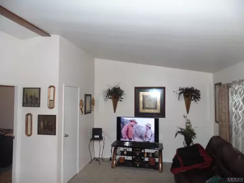 404 E Vance St, Murfreesboro, NC 27855 photo 2