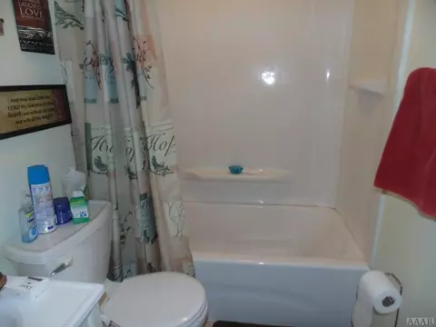 404 E Vance St, Murfreesboro, NC 27855 photo 9