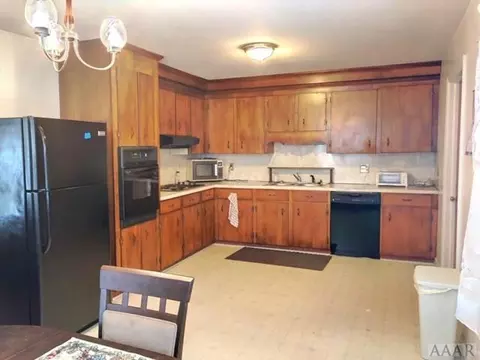 704 Dillards Mill Rd, Tyner, NC 27980 photo 2
