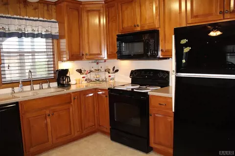 109 E Wright Ave, Kill Devil Hills, NC 27948 photo 10