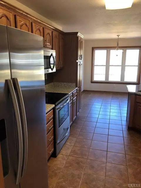 223 Smith Dr, Camden, NC 27921 photo 4