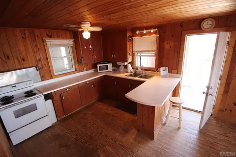 3307 Briggs St, Kill Devil Hills, NC 27948 photo 9