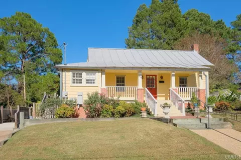 213 Eden St, Edenton, NC 27932 photo 1