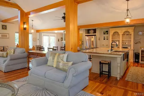 213 Eden St, Edenton, NC 27932 photo 8