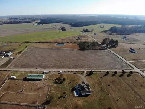 409 N Gregory Rd, Shawboro, NC 27973 photo 2