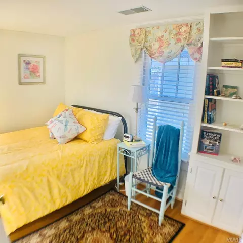 219 E King St, Edenton, NC 27932 photo 15