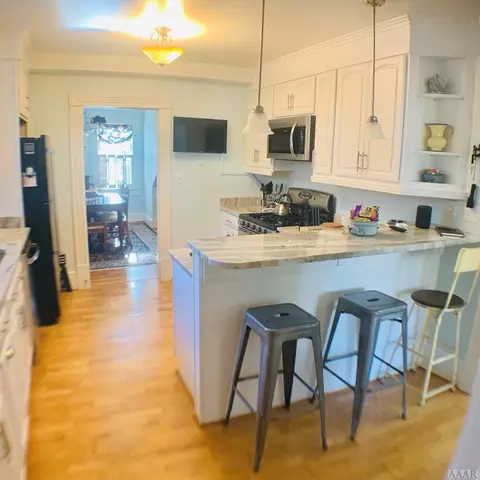 219 E King St, Edenton, NC 27932 photo 8