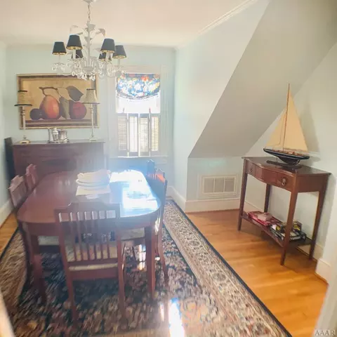 219 E King St, Edenton, NC 27932 photo 10