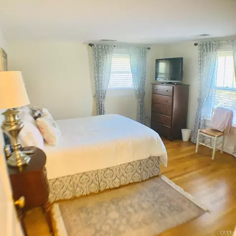 219 E King St, Edenton, NC 27932 photo 11