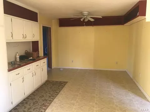 127 Acorn Ln, Point Harbor, NC 27964 photo 3