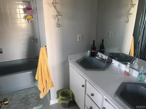 127 Acorn Ln, Point Harbor, NC 27964 photo 8
