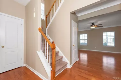 103 Eagleton Cir, Moyock, NC 27958 photo 6