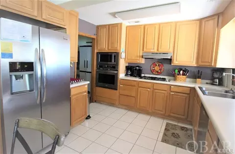 2056 Bay Dr, Kill Devil Hills, NC 27948 photo 7