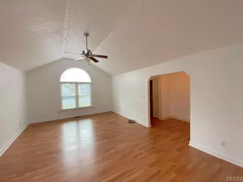 327 Jay Trl, Murfreesboro, NC 27855 photo 13
