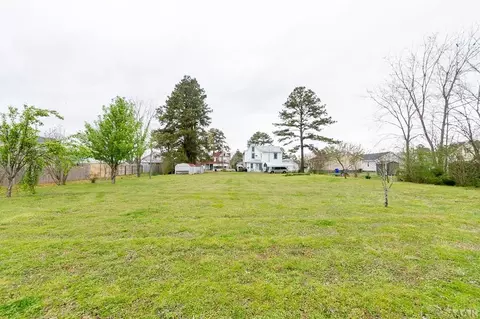 302 Main St, Winfall, NC 27985 photo 11