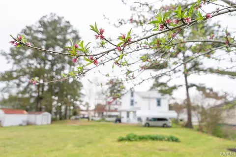 302 Main St, Winfall, NC 27985 photo 13