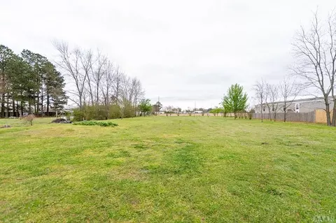 302 Main St, Winfall, NC 27985 photo 9