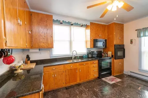 302 Main St, Winfall, NC 27985 photo 25