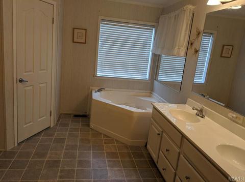 244 Hazelton Rd, Gates, NC 27937 photo 6