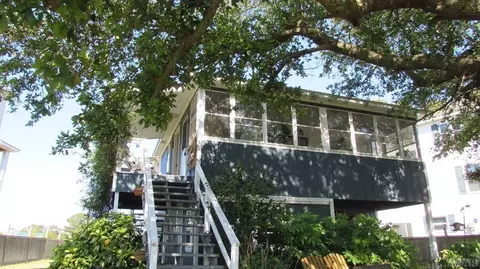 151 Sir Richard W, Kill Devil Hills, NC 27948 photo 1