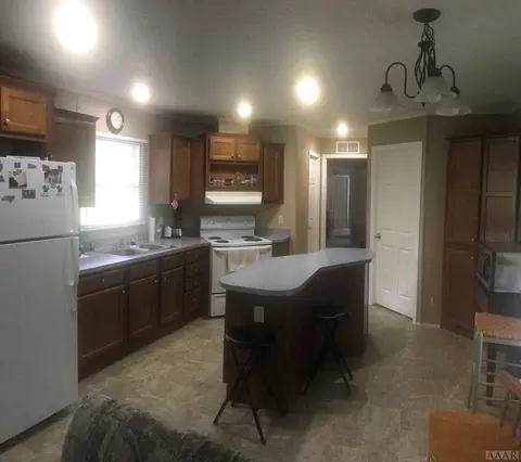 237 Ferris Dr, Roper, NC 27970 photo 4