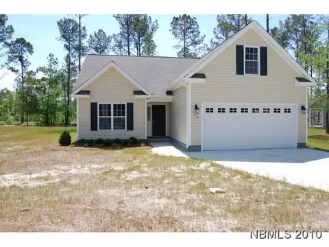 112 Van Riggs Rd, Hubert, NC 28539 photo 1