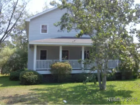 204 King St, Oriental, NC 28571 photo 1
