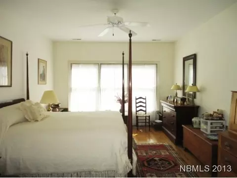 1003 Devonshire Dr, New Bern, NC 28562 photo 9