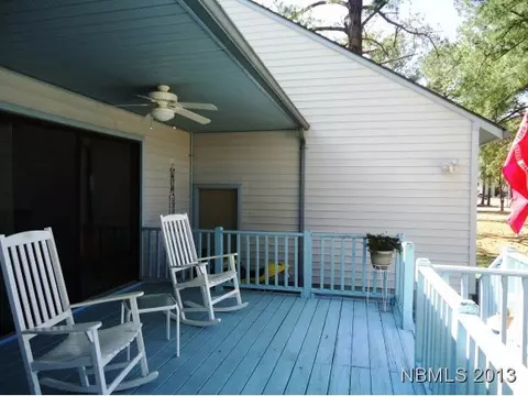 908 Fields Rd, New Bern, NC 28560 photo 4