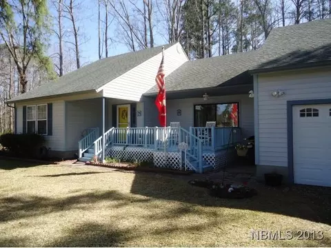 908 Fields Rd, New Bern, NC 28560 photo 2