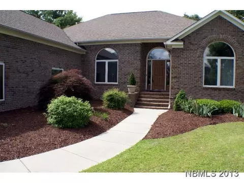 106 Arbon Ln, New Bern, NC 28562 photo 2