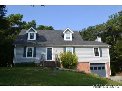 105 Cedar Rd, Pine Knoll Shores, NC 28512 photo 1