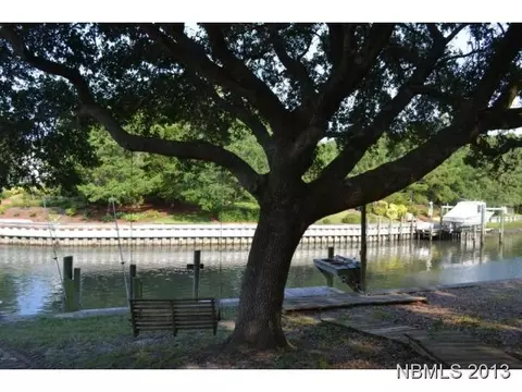 105 Cedar Rd, Pine Knoll Shores, NC 28512 photo 3