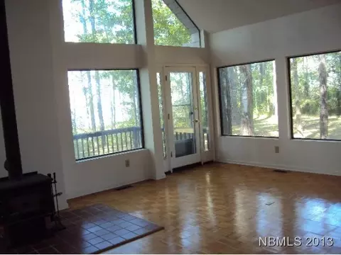 541 Becton Rd, Havelock, NC 28532 photo 4