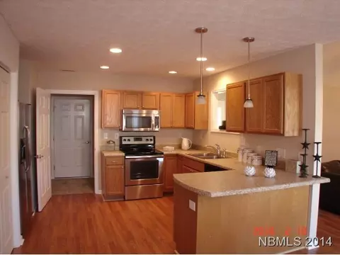 105 Eagle Trl, New Bern, NC 28562 photo 5