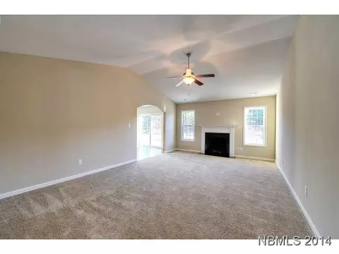 3602 Ella Sofia Ln, New Bern, NC 28562 photo 2