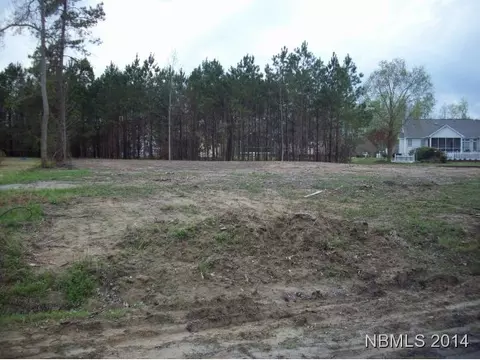 206 Easterly Dr, New Bern, NC 28560 photo 2