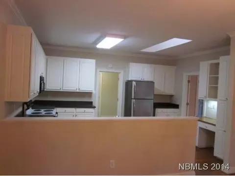 1101 Devonshire Dr, New Bern, NC 28562 photo 6