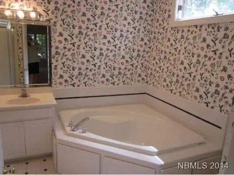 1101 Devonshire Dr, New Bern, NC 28562 photo 11