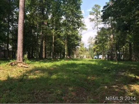4551 Moss Bnd, New Bern, NC 28562 photo 2