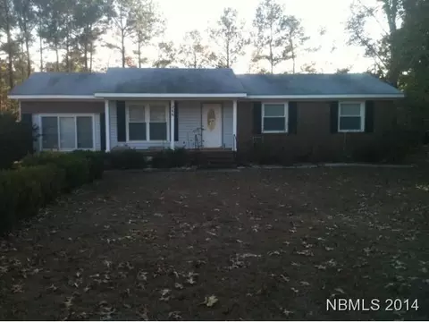 246 Sand Ridge Rd, Hubert, NC 28539 photo 1