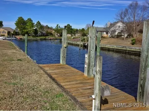 6107 Castleton Ct, New Bern, NC 28560 photo 7