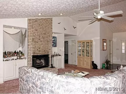 6107 Castleton Ct, New Bern, NC 28560 photo 15