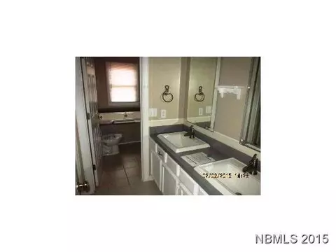 2403 Oakview Dr, New Bern, NC 28562 photo 7