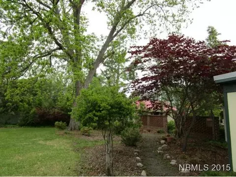 413 E Front St, New Bern, NC 28560 photo 30