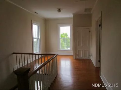 413 E Front St, New Bern, NC 28560 photo 17