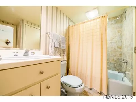 522 Pelican Dr, Atlantic Beach, NC 28512 photo 15