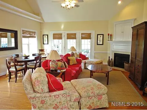 208 Arbon Ct, New Bern, NC 28562 photo 5
