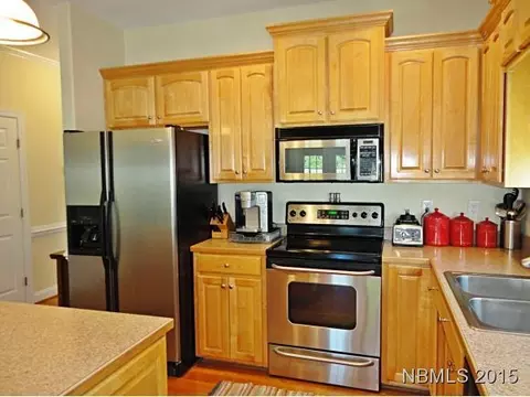 208 Arbon Ct, New Bern, NC 28562 photo 9